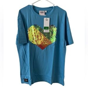 Queer Eye Mens Cyan Sequin Tee Rainbow Heart Blue T-Shirt QE6116-L Large NWT